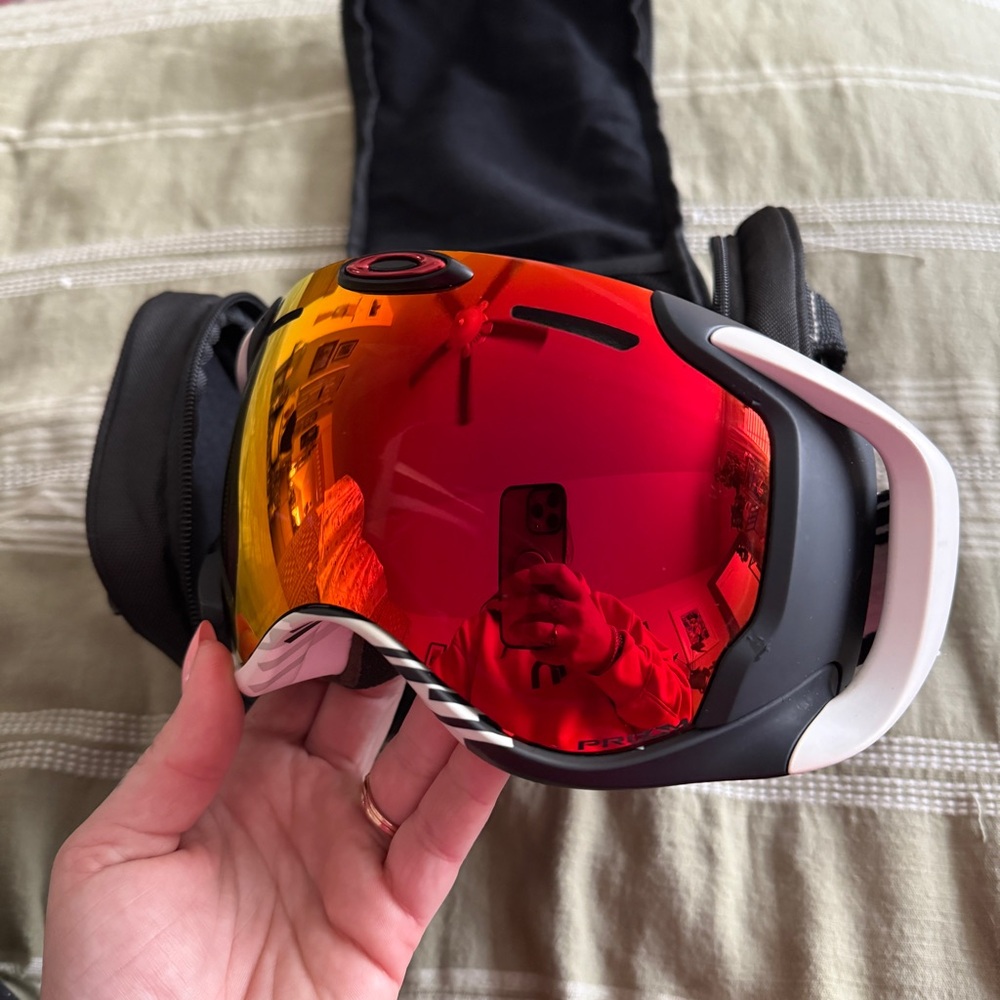 Oakley Goggles - image 6